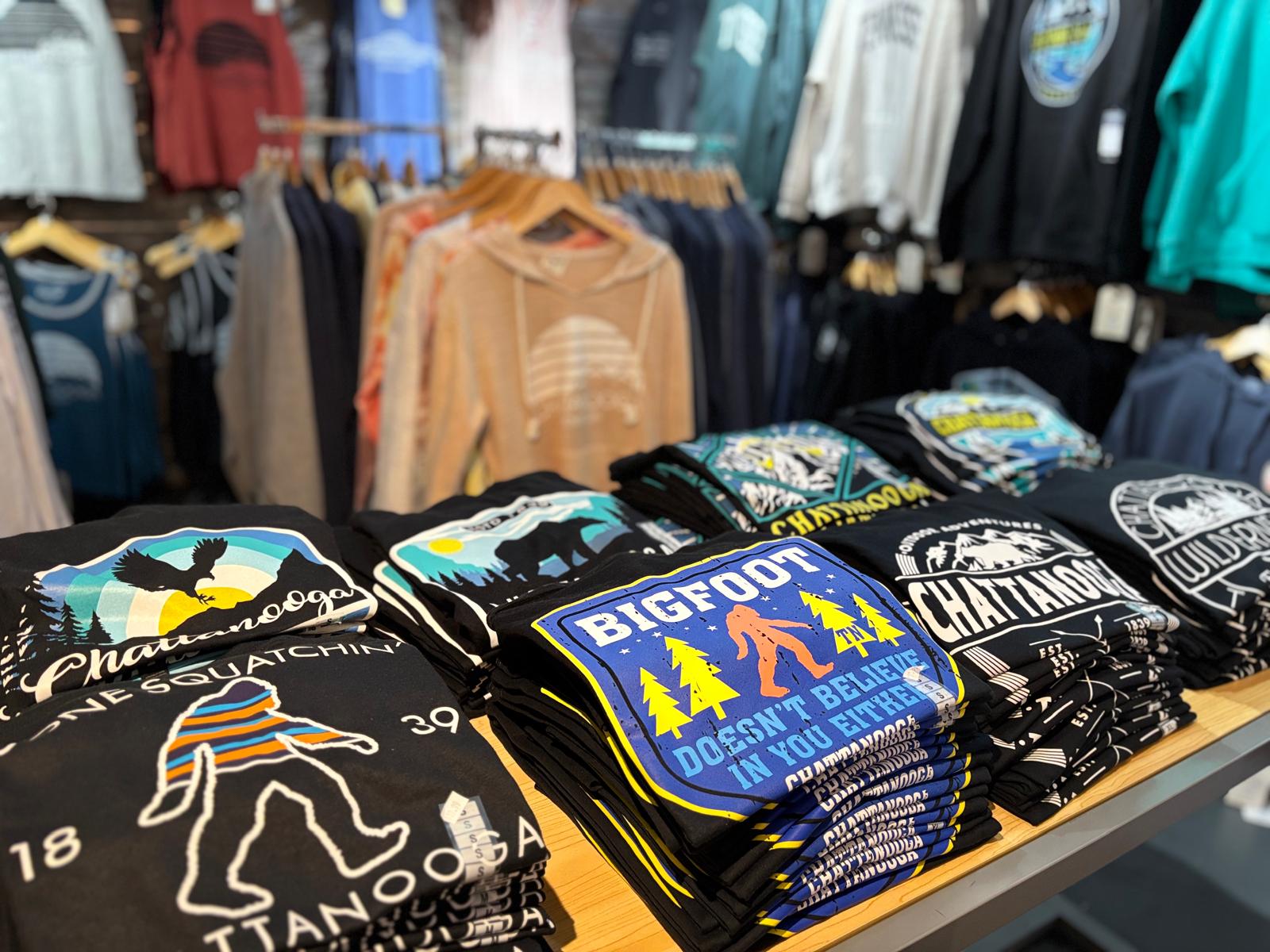 Folded graphic tees